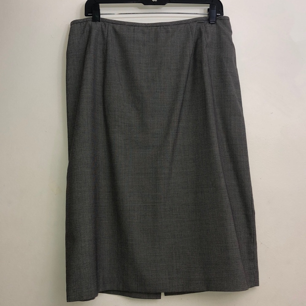 Kasper women’s pencil skirt - size 16